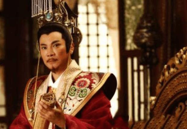 姜太公用没有鱼饵的鱼竿钓周文王,文王拉车800步,这是天意吗?