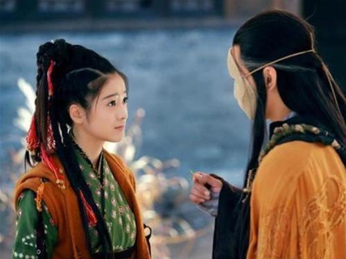 郭襄痴迷杨过已久,为何由始至终,杨过都要躲着她?