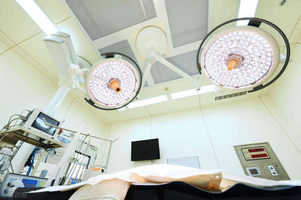 手术室里的故事之七:恐怖的对话(散文)