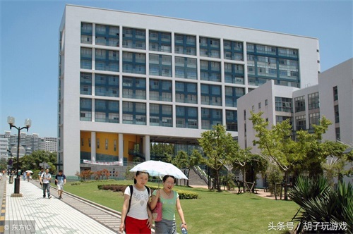 鬼故事:闹鬼的寝室