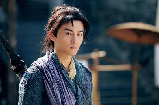 郭襄为何如此迷恋杨过?黄蓉知道答案,就藏在襄阳大会上