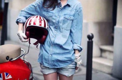 ​2025给月亮的情诗优美句子(精选67句)