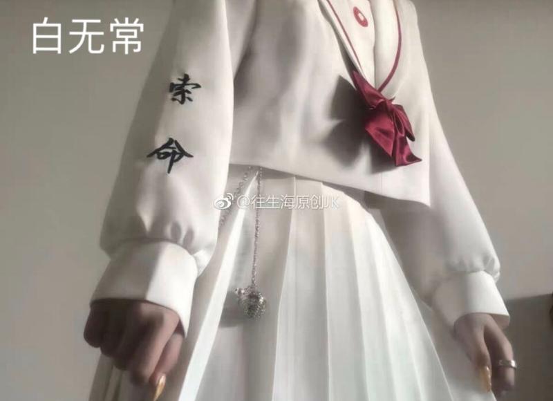 情侣说说一男一女简短 6字情侣短句一左一右