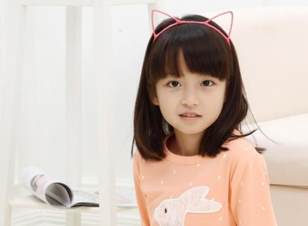 带彤字的女孩名字