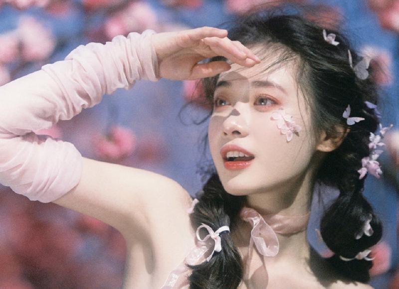 伤心哭泣的句子说说心情简短