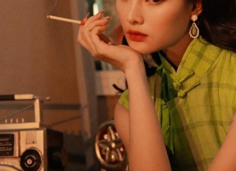  养蚕文案短句高级汇聚76句