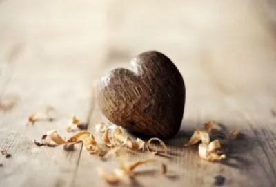 ​10个凄美爱情小故事精选